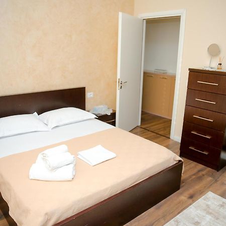 דירות שקודר Casa Di Besarb מראה חיצוני תמונה