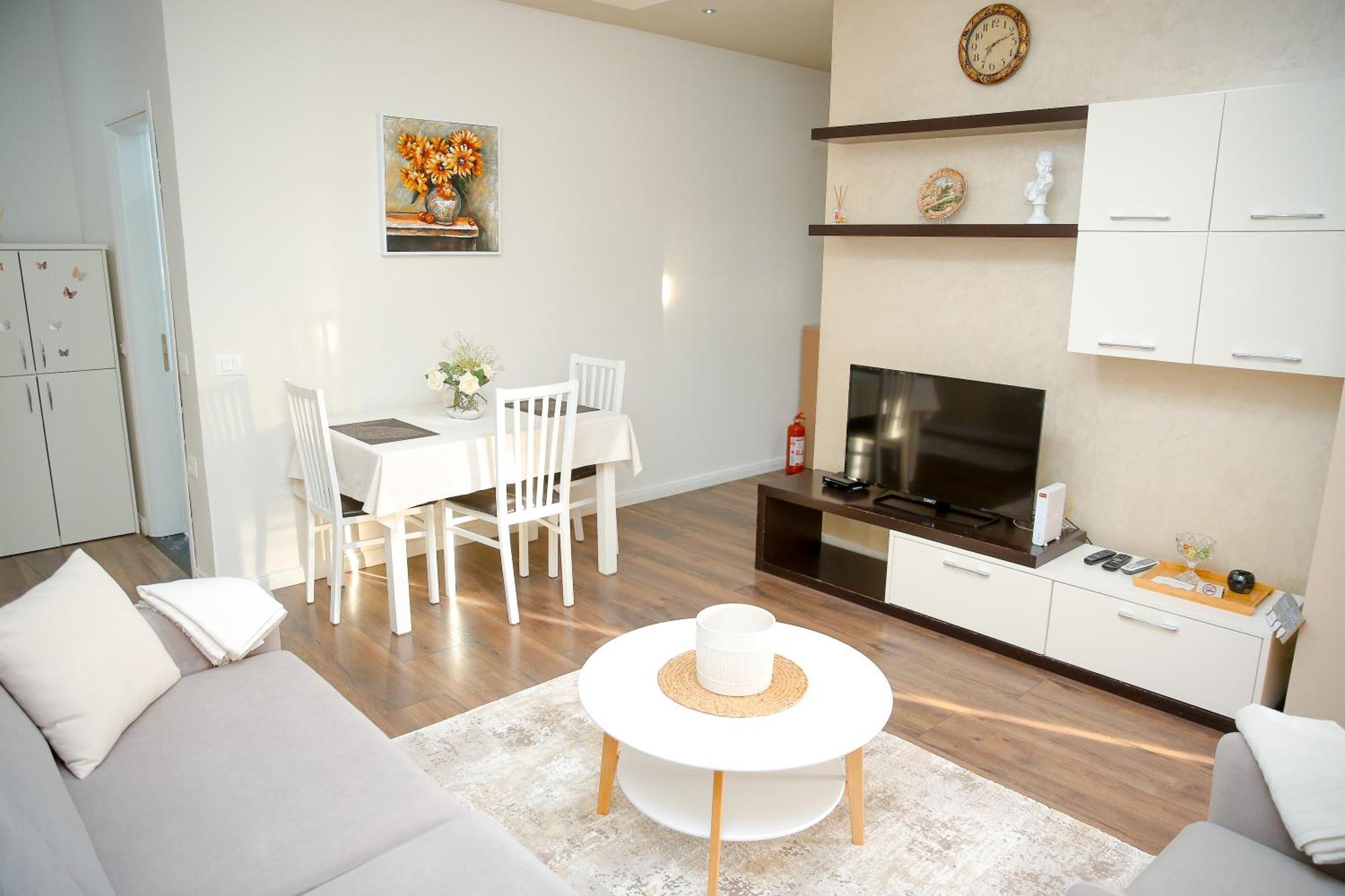 דירות שקודר Casa Di Besarb מראה חיצוני תמונה