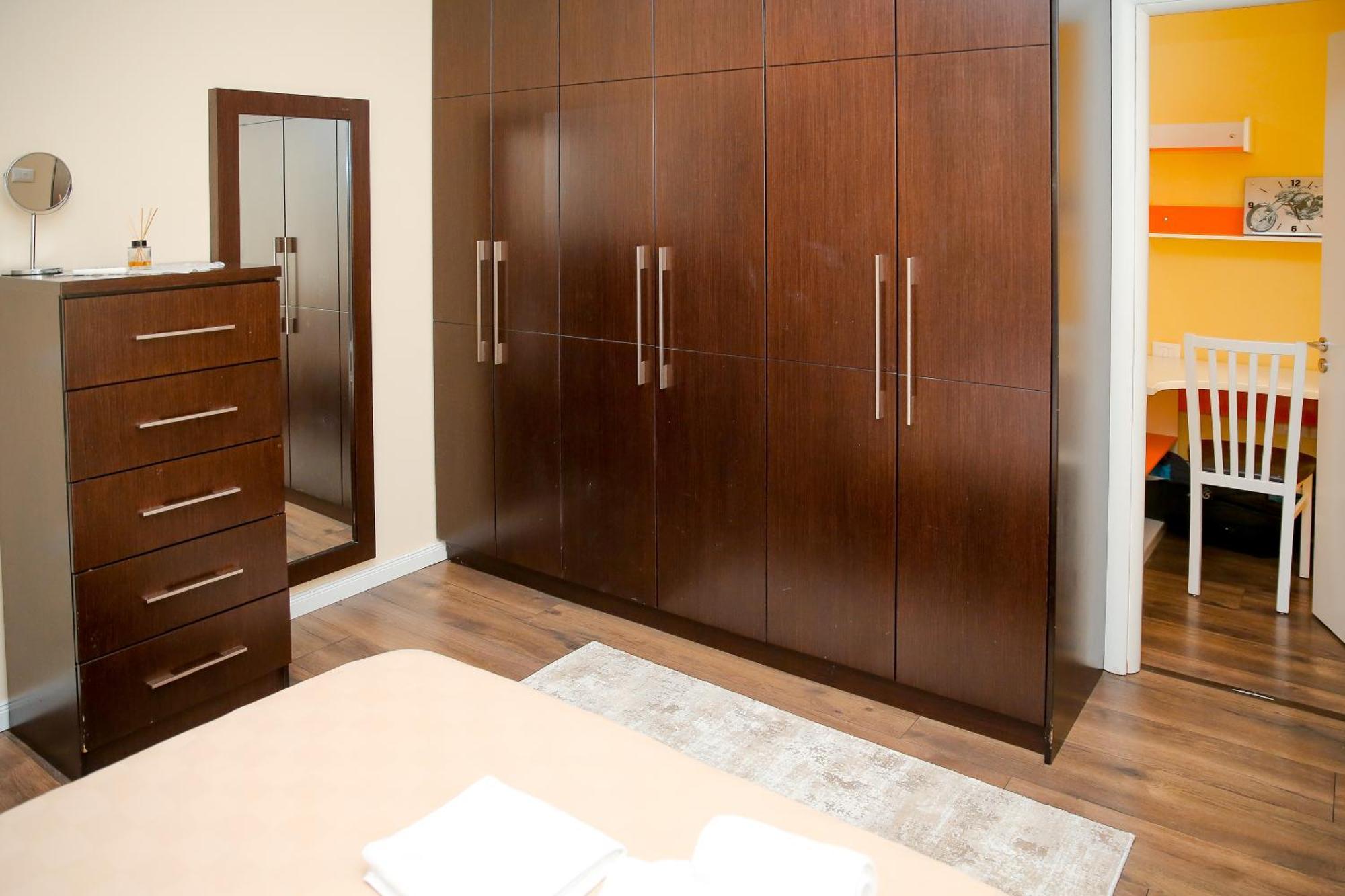 דירות שקודר Casa Di Besarb מראה חיצוני תמונה